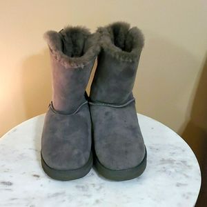 Grey Bow UGGs